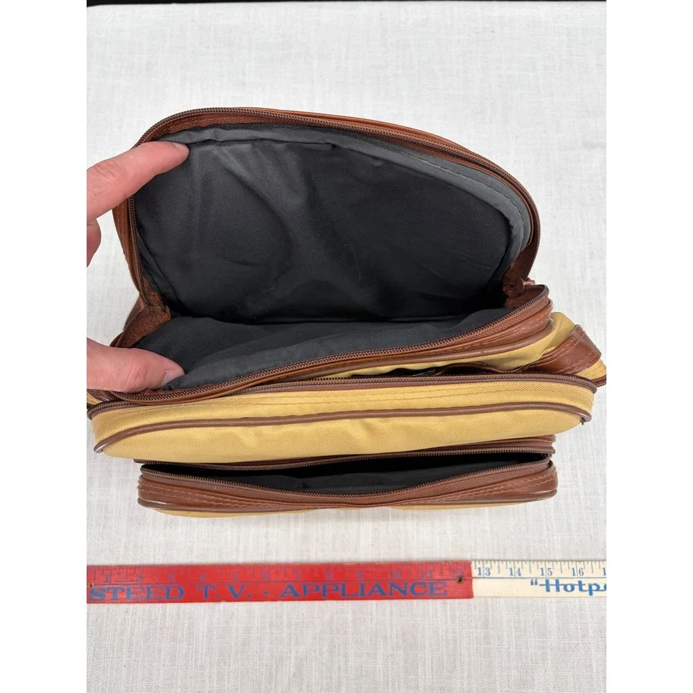 Canon Vintage Camera Bag Tan Brown Shoulder Strap Multi-Pocket Case